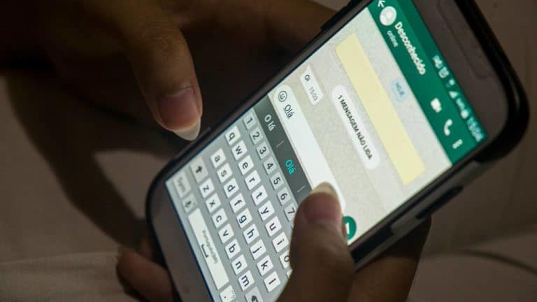 How to Type in Hindi on WhatsApp on your iPhone, Android and JioPhone